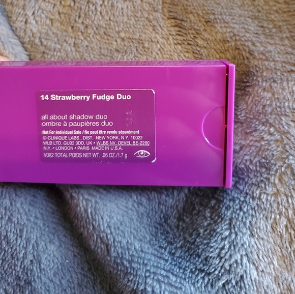 Clinique Duo All About Shadow Multi Shade Palette Clinique 14 Strawberry Fudge - Picture 3 of 6